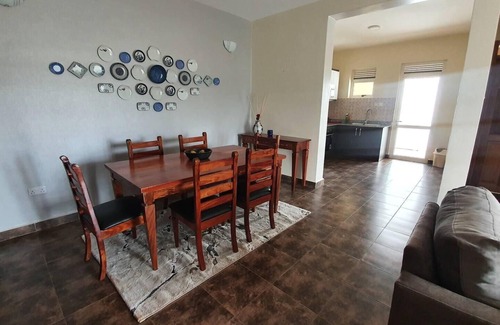 Kampala Apartamento | Charming 2-Bed Apartment in Kigo