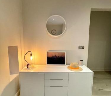 West Finchley Apartamento | Charming 2 Bed Garden Flat in Finchley Central