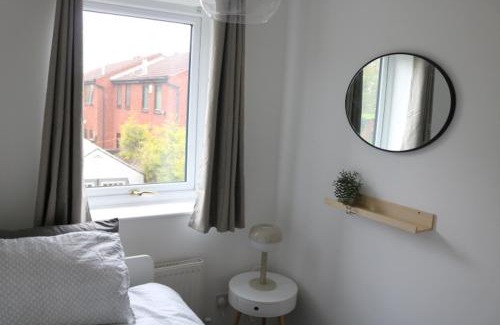 Mapperley Casa | Charming 2 Bed House - Family Friendly