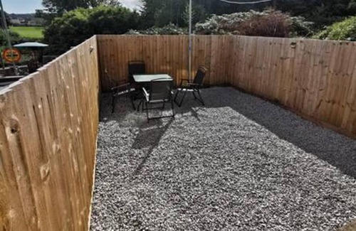 Landore Casa | Charming 2-bed House in Swansea