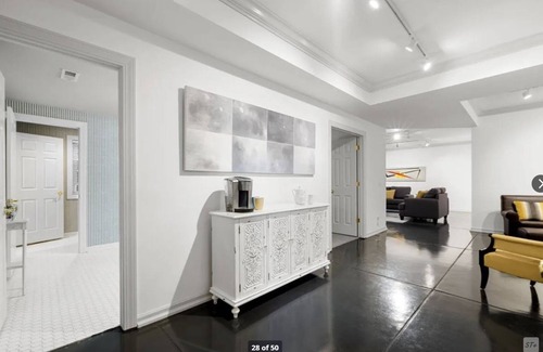 Broadmoor Apartamento | Charming 2-bedroom apartment nestled in nature behind the Broadmoor Hotel.