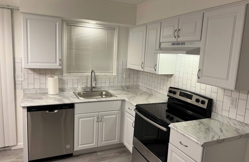 Northeast Colorado Springs Condominio | Charming 2-bedroom condo in brilliant Colorado Springs with WiFi, AC