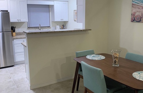 Sea Dunes Condominio | Charming 2-bedroom condo in peaceful New Smyrna Beach with WiFi, AC