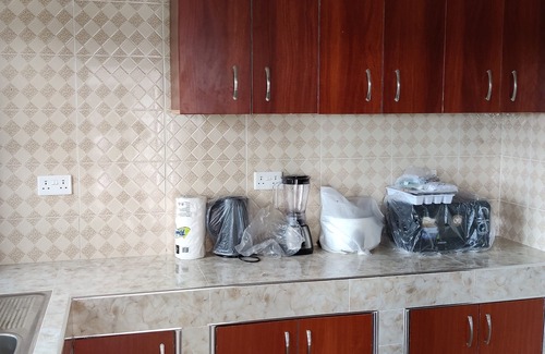 Elmina Apartamento | Charming 2-bedroom apartment with AC, WiFi in lovely Ataabaze Elmina