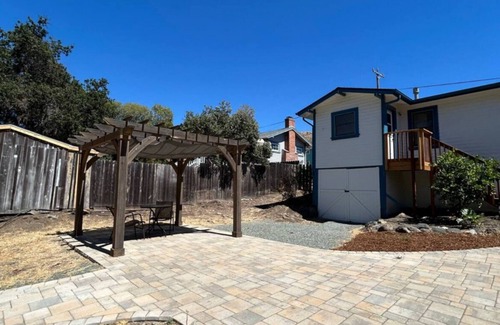 San Luis Obispo Cabaña | Charming 2-bedroom cottage close to Cal Poly and downtown SLO