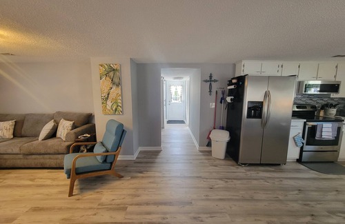 Garden City Cabaña | Charming, 2-bedroom family cottage at the Beach in beautiful Murrells Inlet, SC!