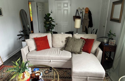 Bowling Green Casa | Charming 2-bedroom house in Bowling Green with AC