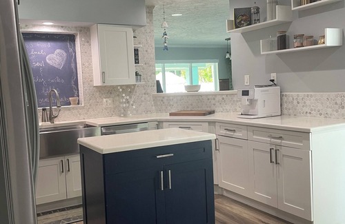 Garden Isles Casa | Charming 2-bedroom house, 2 miles from the Pier in Pompano Beach