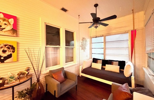 Winter Garden Cabaña | Charming 2-bedroom cottage in enchanting Winter Garden with AC, WiFi