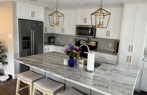 Inman Casa | Charming 2-bedroom, 1.5-bath lake house on peaceful Lake Bowen in Inman, SC.