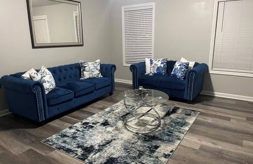 Richmond Casa | Charming 2-bedroom 2 bathroom house in Lexington, KY