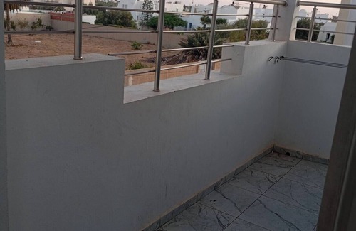 Houmt Souk Apartamento | Charming 2-bedroom apartment in lovely Houmt Souk with AC