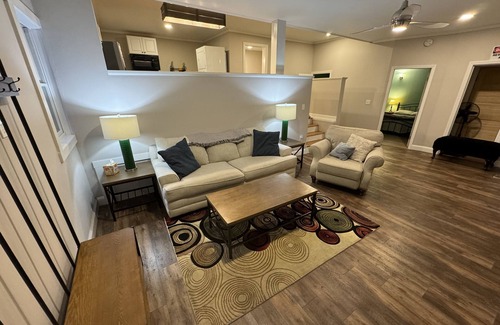 Bar Harbor Apartamento | Charming 2-bedroom apartment minutes from Acadia National Park entrance