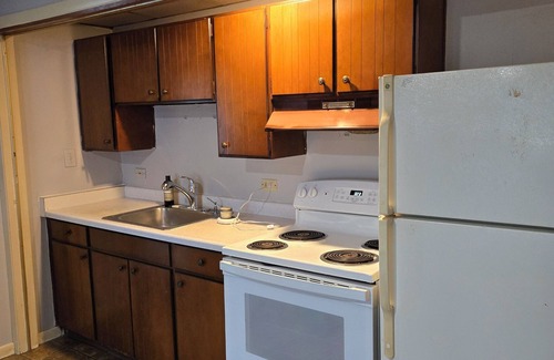 Mansfield Apartamento | Charming 2-bedroom apartment with patio, AC in Mansfield close to Ink concert