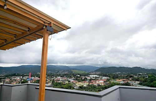 Roble Apartamento | Charming 2-bedroom apartment in beautiful San José with WiFi