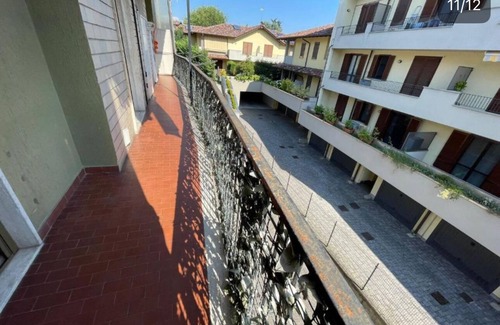 Mozzate Apartamento | Charming 2-bedroom apartment with completed kitchen, nera Milano, Como and Swiss