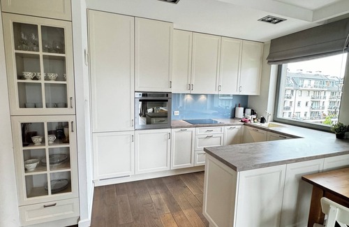 Fabryczna Apartamento | Charming 2- bedroom apartment with AC, WiFi in marvelous Wroclaw