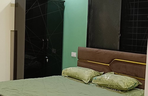 Nagpur Apartamento | Charming 2-bedroom apartment in Nagpur with AC
