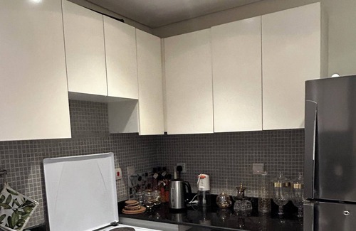 Al-Rawdah Apartamento | Charming 2-bedroom apartment with a sea view, 3-balconys, in welcoming Jeddah
