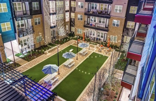 Pleasant Valley Apartamento | Charming 2-bedroom apartment with balcony, and fitness room in marvelous Austin