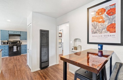 Eureka Apartamento | Charming 2-bedroom apartment in convenient neighborhood in Eureka