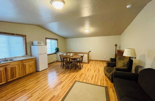 Eureka Apartamento | Charming 2-bedroom apartment in terrific Eureka with WiFi