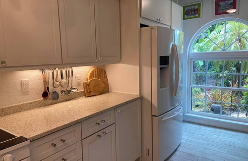 Gleneagles Apartamento | Charming 2-bedroom apartment with AC, WiFi in fabulous Naples