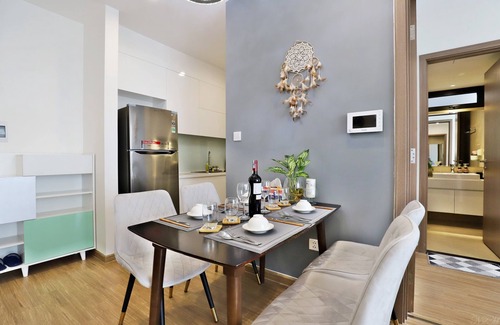 Cau Giay Apartamento | Charming 2-bedroom apartment in Vinhomes Skylake