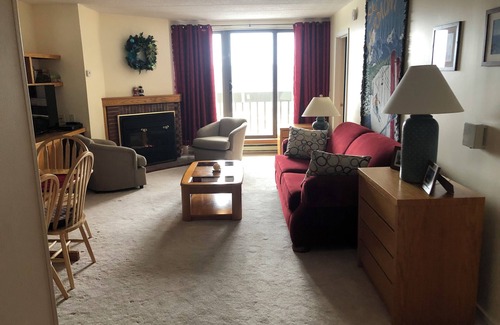 Killington Condominio | Charming 2-bedroom condo with WiFi, fitness room in enchanting Killington