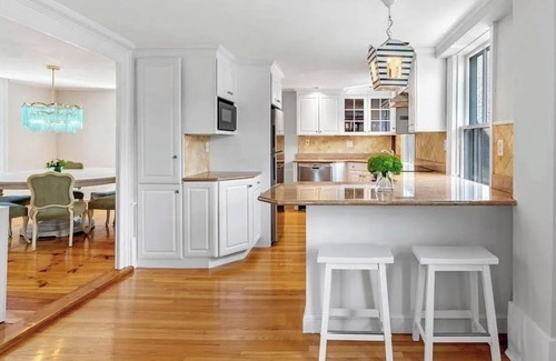 Marblehead Condominio | Charming 2-bedroom condo with parking in Old Town Marblehead, minutes to Salem