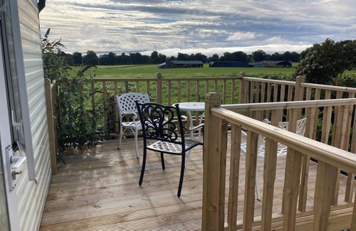 Dornoch Casa | Charming 2-bedroom caravan in beautiful Clashmore with WiFi