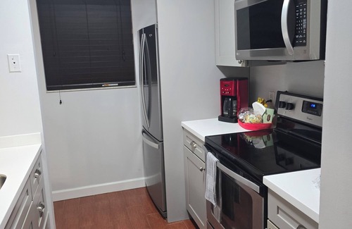 Stuart Condominio | Charming 2-bedroom condo with AC, WiFi in quaint Stuart
