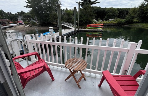 Portsmouth Alquiler De Eote | Charming 2-bedroom house boat in Portsmouth with AC, WiFi