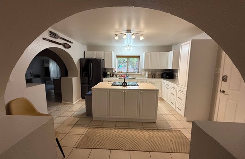 Espanola Casa | Charming 2-bedroom house with WiFi, AC in enchanting Santa Cruz