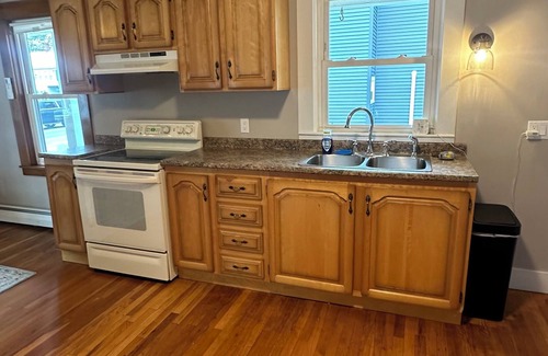 Skowhegan Casa | Charming 2-bedroom house with AC, WiFi in enchanting Skowhegan