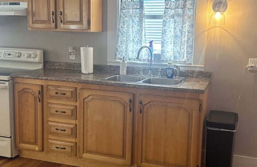 Skowhegan Casa | Charming 2-bedroom house with AC, WiFi in enchanting Skowhegan