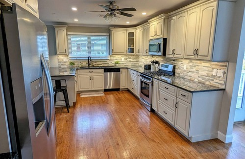 Southold Casa | Charming 2-bedroom home with AC in the heart of Wine Country