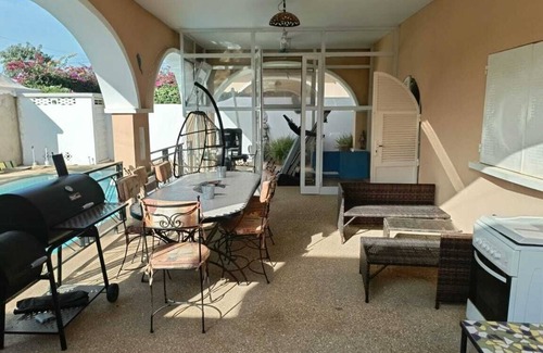 Ngaparou Casa | Charming 2-bedroom house with fitness room, WiFi in Ngaparou. Airport pick up.