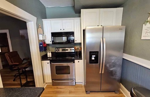 Clermont Casa | Charming 2-bedroom house - Stunning Views of Lake Minneola in Heart of Downtown