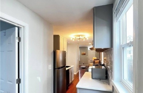 Mosby Casa | Charming 2-bedroom house in lovely Richmond with WiFi, AC.