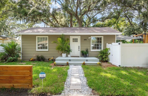 North Sarasota Casa | Charming 2-bedroom house in the heart of Sarasota