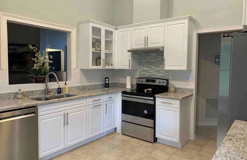 Ocala Casa | Charming 2-bedroom house in enchanting Ocala with AC