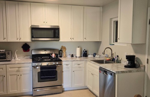 Old Poway Casa | Charming 2-bedroom house in quaint Poway with AC, WiFi