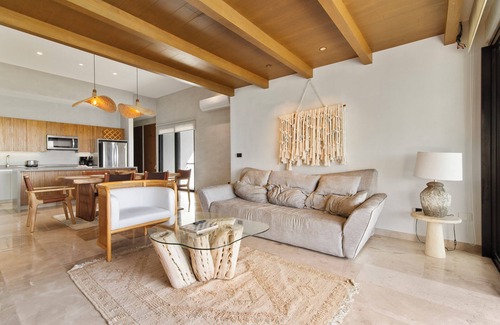 Tulsayab Apartamento | Charming 2-bedroom apartment in lovely Dreams Tulum