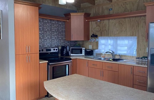 Quebradillas Casa | Charming 2-bedroom house in awesome Quebradillas with AC, WiFi