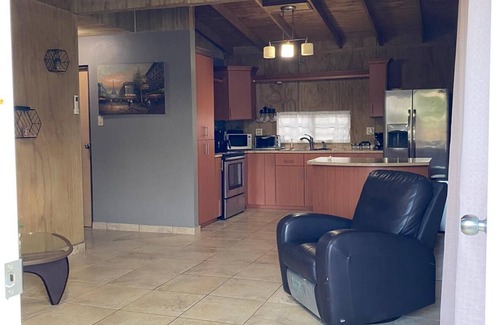 Quebradillas Casa | Charming 2-bedroom house in awesome Quebradillas with AC, WiFi