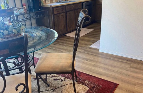 Farmington Casa | Charming 2-bedroom townhouse with WiFi in lovely Farmington