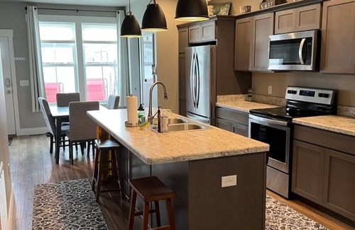 Billings Casa | Charming 2-bedroom townhome with WiFi, AC/Heat in delightful Billings