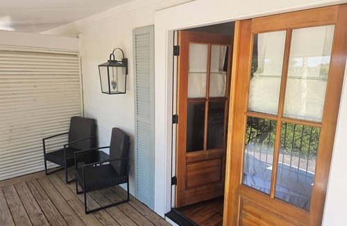 Columbus Casa | Charming 2-bedroom townhome in Columbus with Riverview, very peaceful and quiet!