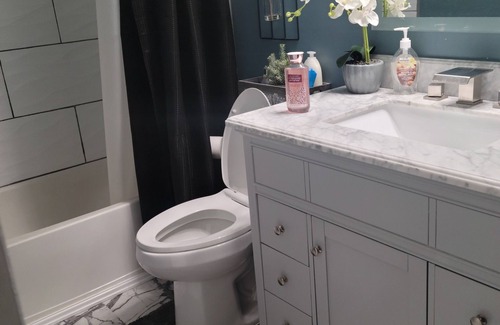 Sterling Casa | Charming 2-bedroom townhome in welcoming Sterling with AC, WiFi.